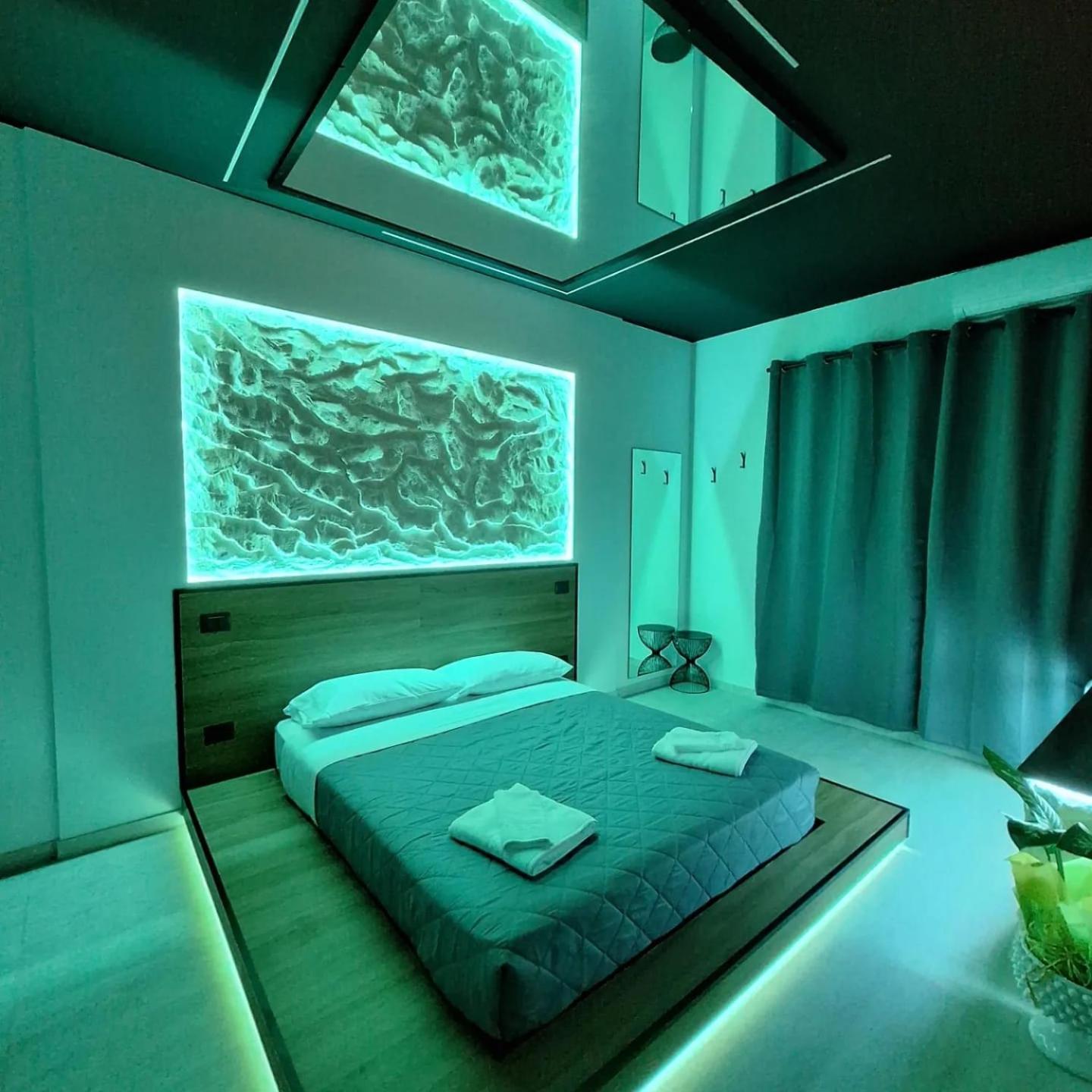 Dark & Light Rooms & Luxury Suites Катания Экстерьер фото