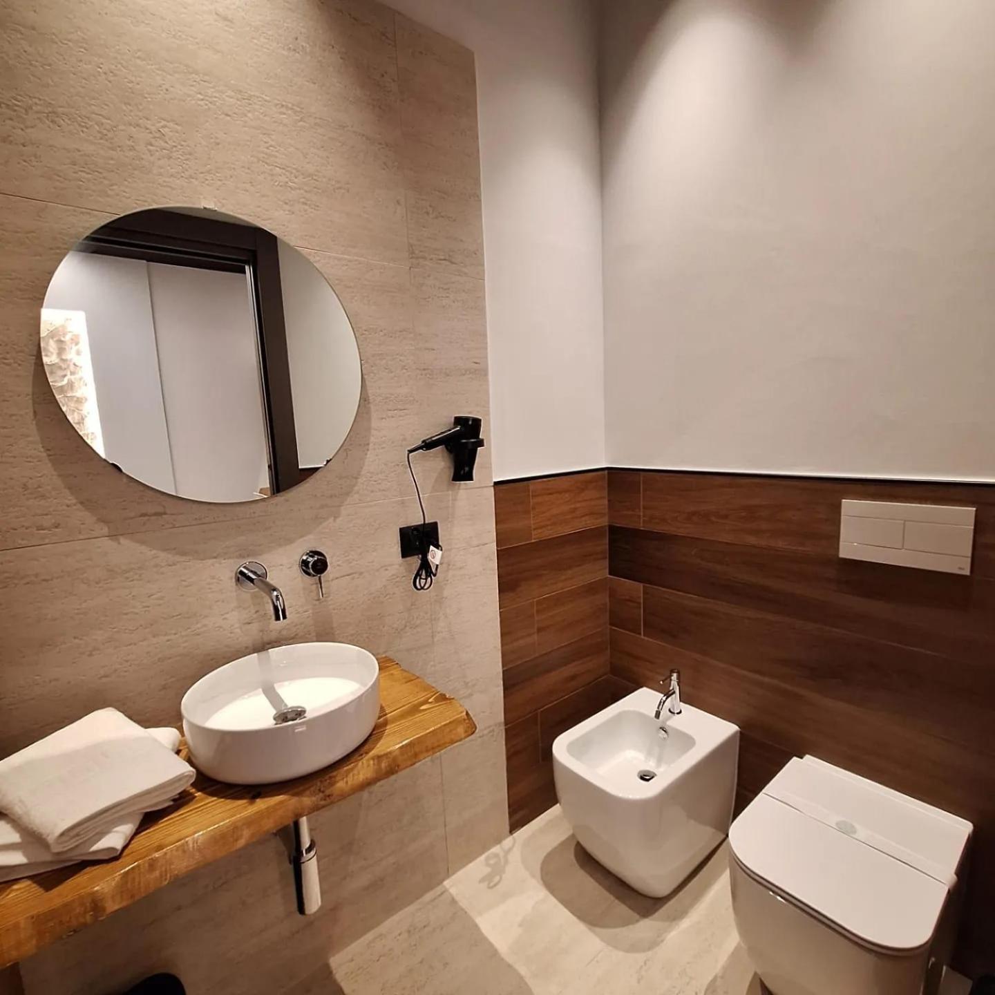 Dark & Light Rooms & Luxury Suites Катания Экстерьер фото